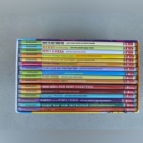 Scholastic Storybook Treasures Treasury Of 100 Storybook Classics DVD 16-Disc - Picture 4 of 6